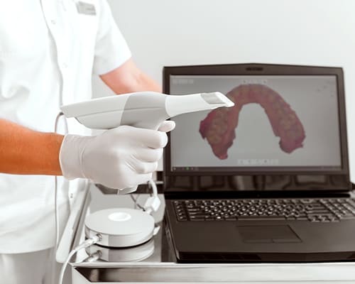 Invisalign, Dentiste à Westmount